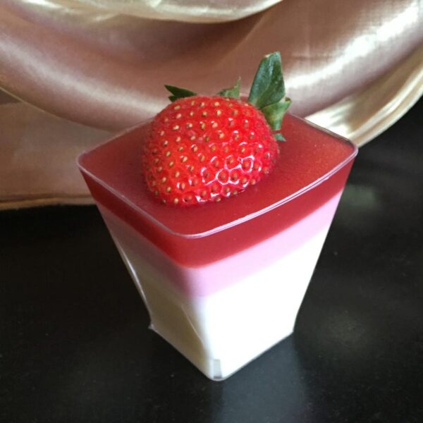 STRAWBERRY PANNA COTTA