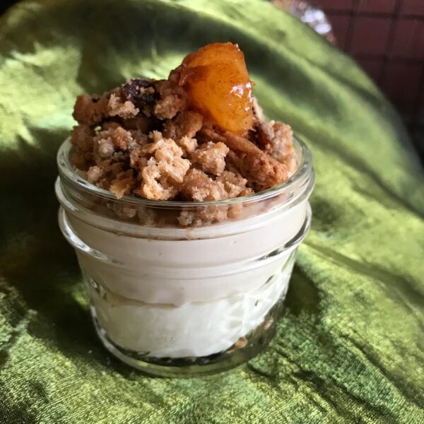 SPICED APPLE CREAM COBBLER