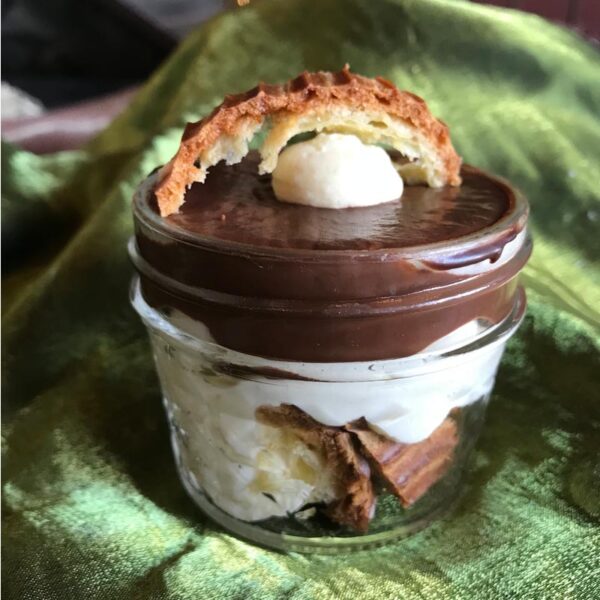 Chocolate Eclair In a Jar