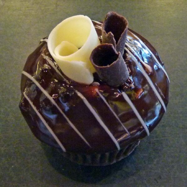 Boston Cream Pie Cupcake